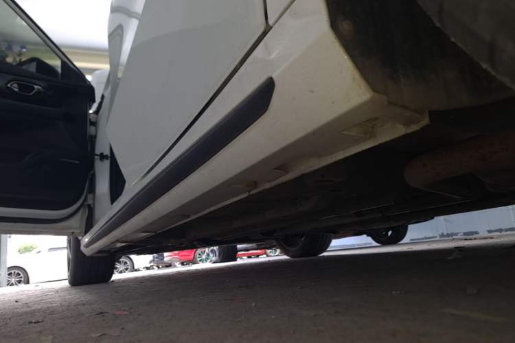 Used GAC Trumpchi EMPOW 2023 270T DCT J15 Version Left Side Sill