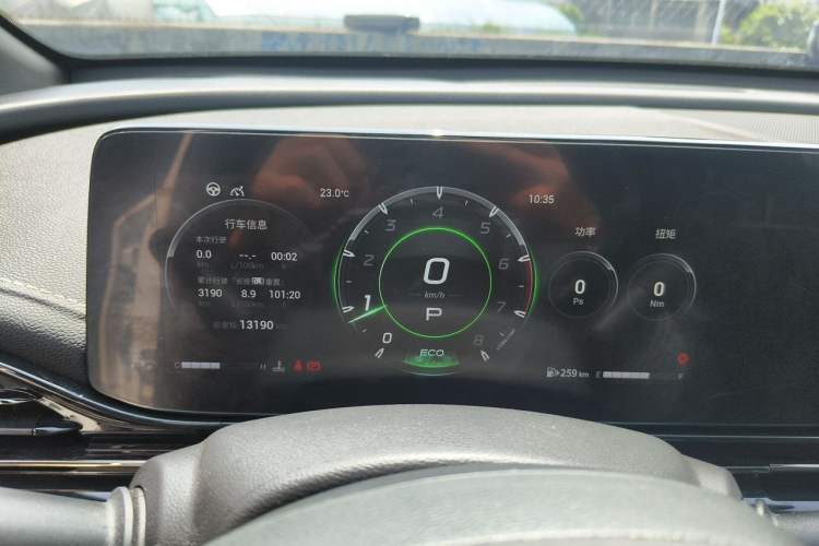 Used GAC Trumpchi EMPOW 2023 400T Automatic R MAX Odometer Close Up