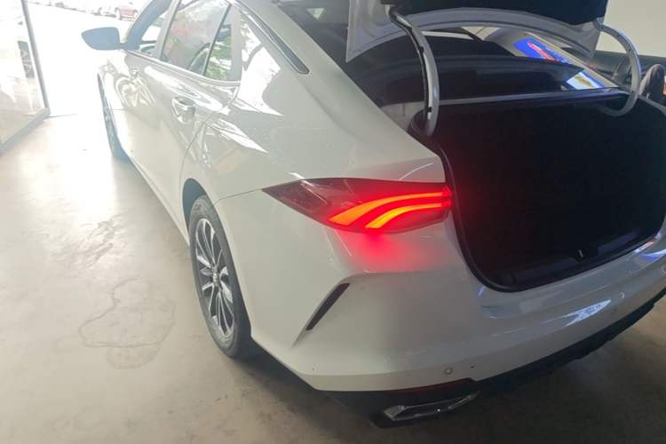 Used GAC Trumpchi EMPOW 2023 Shadow Leopard H High-Energy Hybrid Edition Rear Left 45 Deg