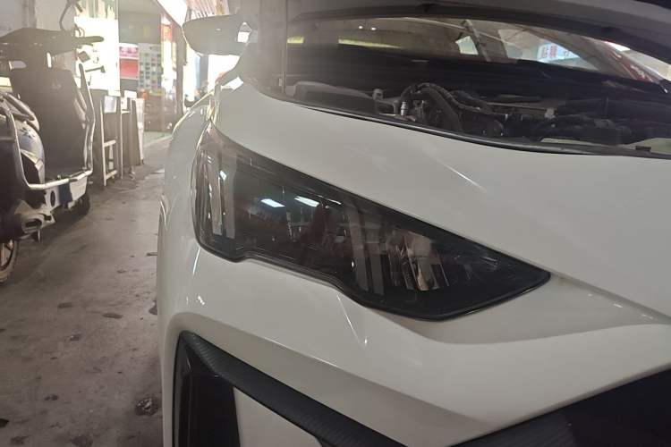 Used GAC Trumpchi EMPOW 2023 Shadow Leopard H High-Energy Hybrid Edition Right Front Headlight