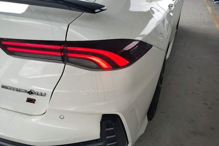 Used GAC Trumpchi EMPOW 2023 400T Automatic R MAX Right Rear Taillight