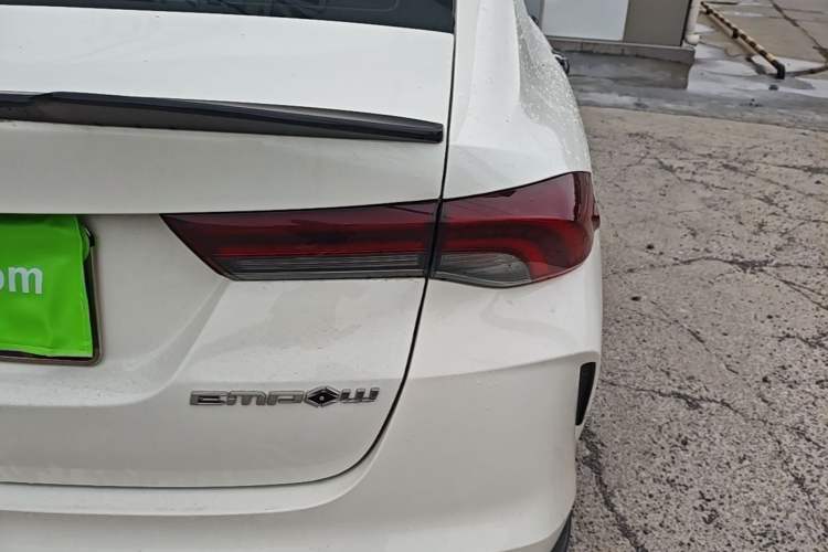 Used GAC Trumpchi EMPOW 2023 270T DCT J15 Version Right Rear Taillight