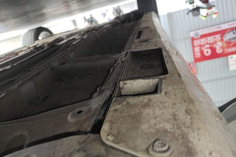 Used GAC Trumpchi EMPOW 2023 Shadow Leopard H High-Energy Hybrid Edition Right Side Sill