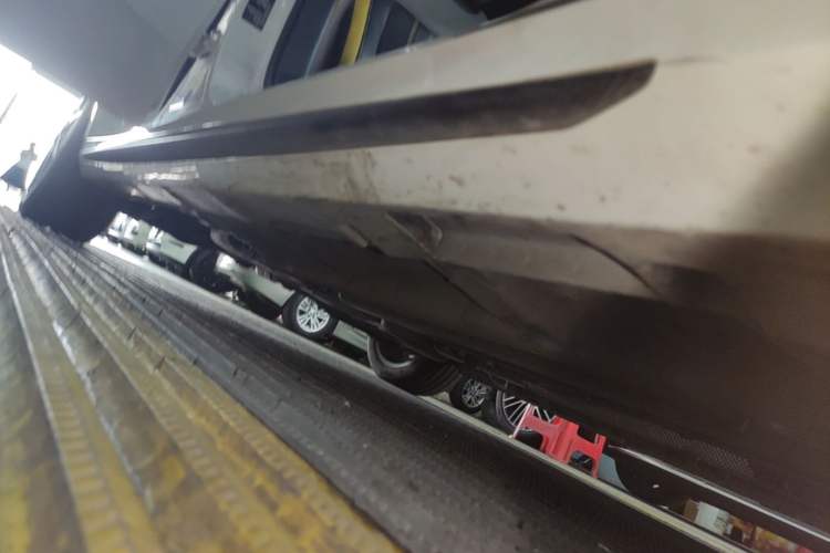 Used GAC Trumpchi EMPOW 2023 270T DCT J16 Version Right Side Sill