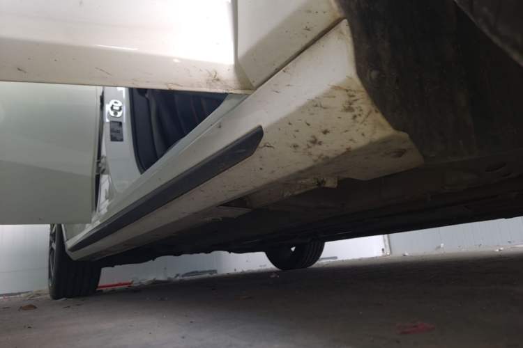 Used GAC Trumpchi EMPOW 2023 270T DCT J15 Version Right Side Sill