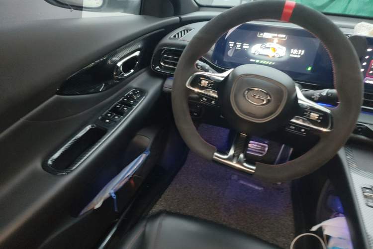 Used GAC Trumpchi EMPOW 2023 Shadow Leopard H Smart Hybrid Edition Steering Wheel