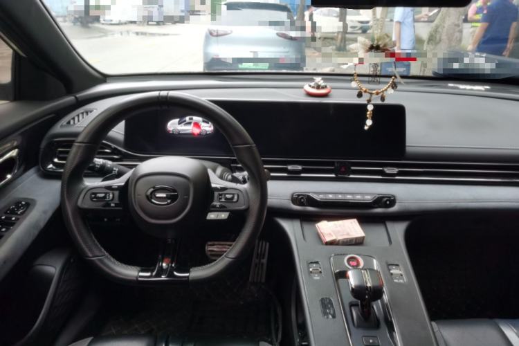 Used GAC Trumpchi EMPOW 2023 400T Automatic R PRO Steering Wheel