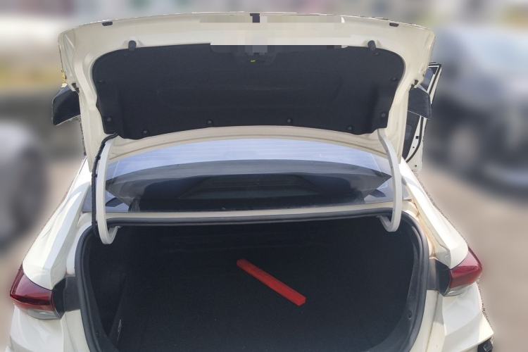 Used GAC Trumpchi EMPOW 2023 400T Automatic R MAX Trunk