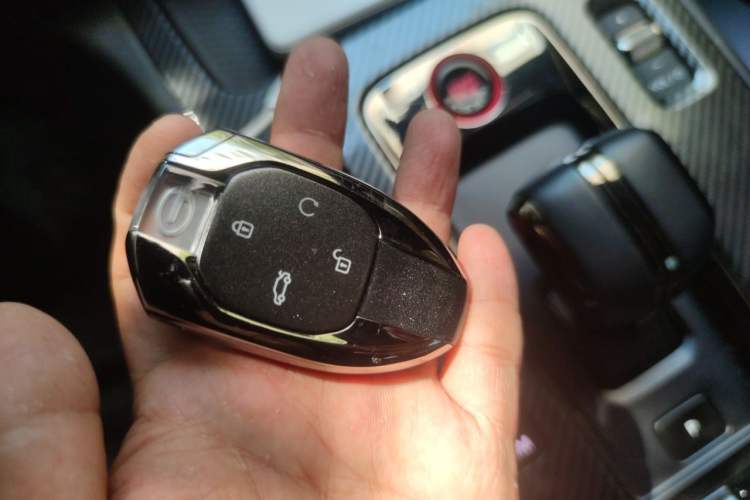 Used GAC Trumpchi EMPOW 2023 270T DCT J16 Version Vehicle Key