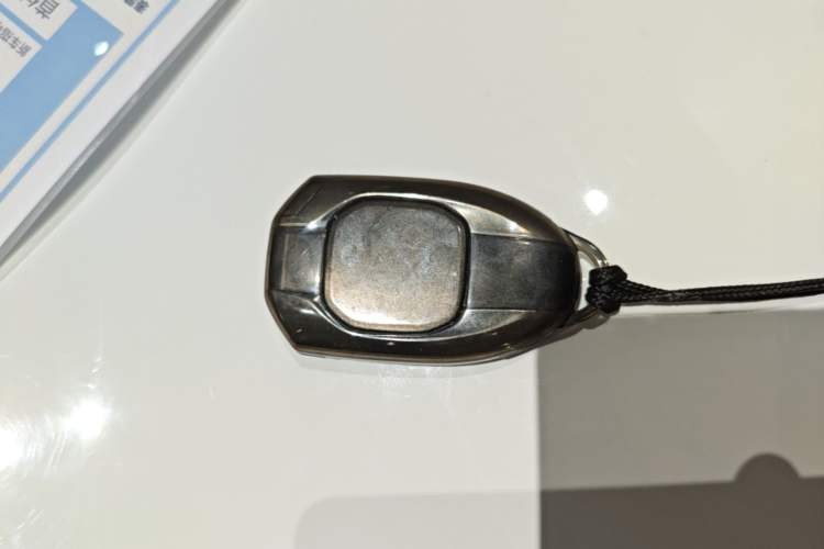 Used GAC Trumpchi EMPOW 2023 270T DCT J15 Version Vehicle Key
