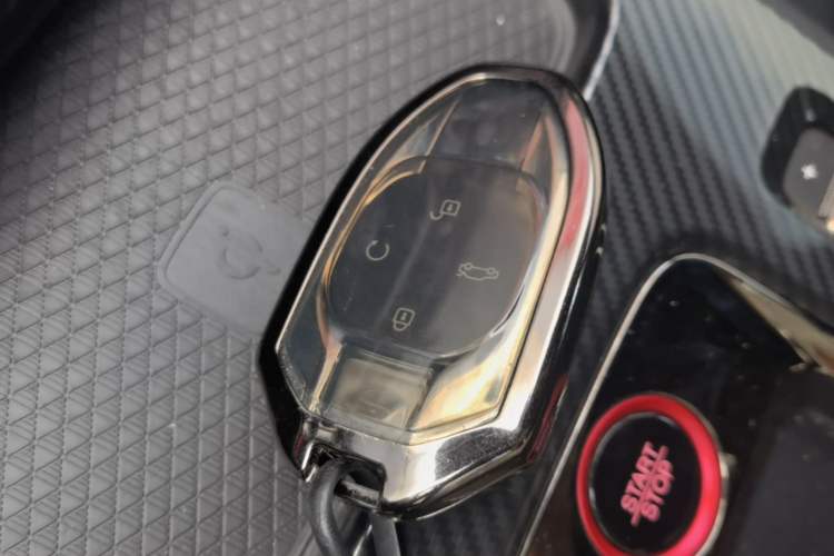 Used GAC Trumpchi EMPOW 2023 270T DCT J16 Version Vehicle Key