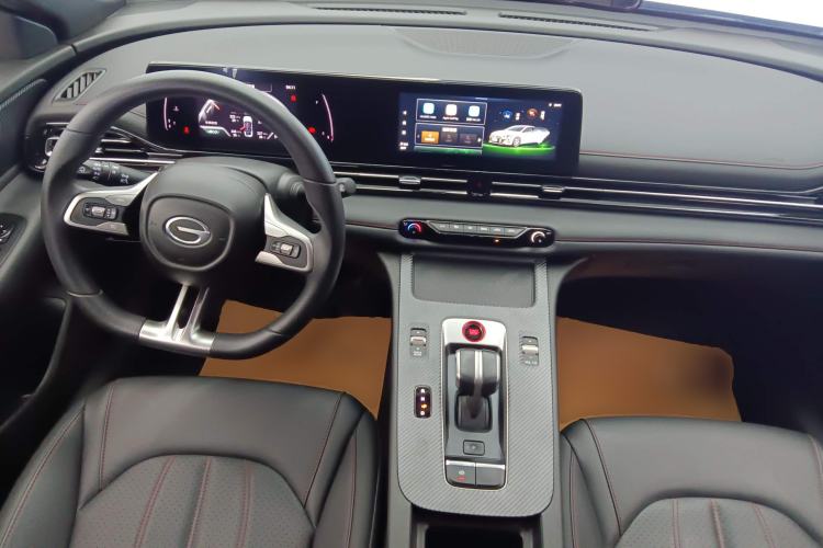 Used GAC Trumpchi EMPOW 2023 Shadow Leopard H High-Energy Hybrid Edition Center Console