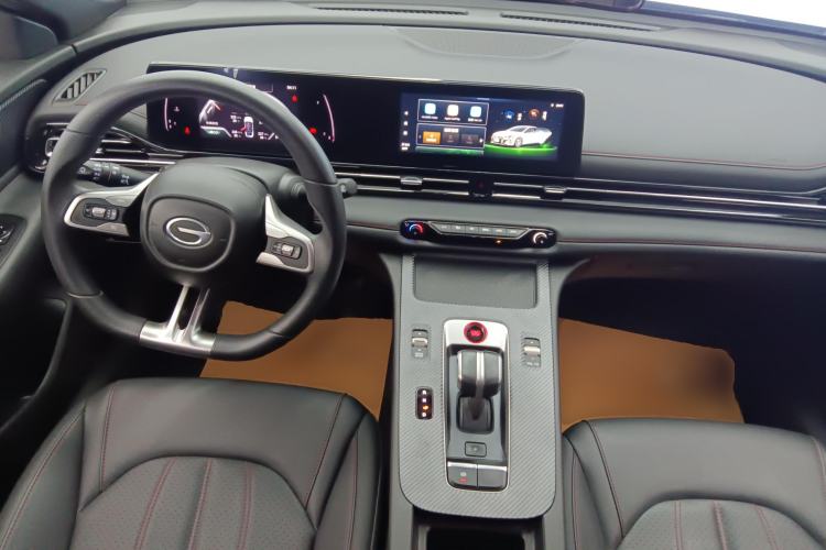 Used GAC Trumpchi EMPOW 2023 Shadow Leopard H High-Energy Hybrid Edition Center Console