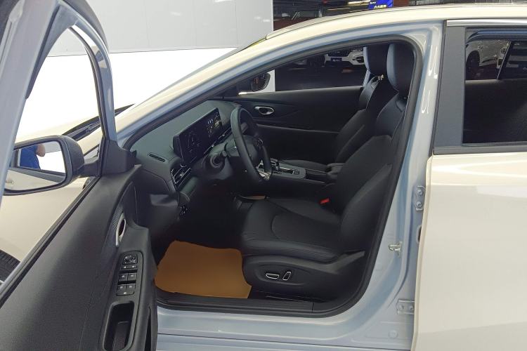 Used GAC Trumpchi EMPOW 2023 Shadow Leopard H High-Energy Hybrid Edition Left Front Seat