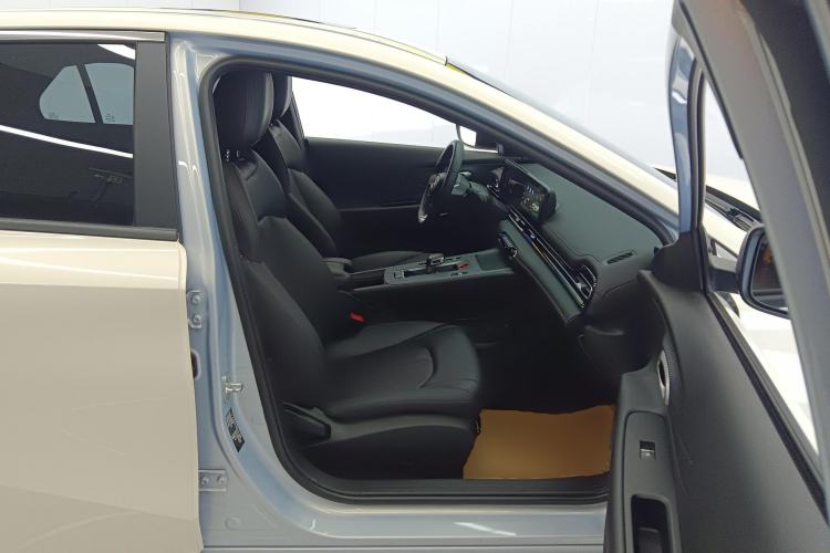 Used GAC Trumpchi EMPOW 2023 Shadow Leopard H High-Energy Hybrid Edition Right Front Seat