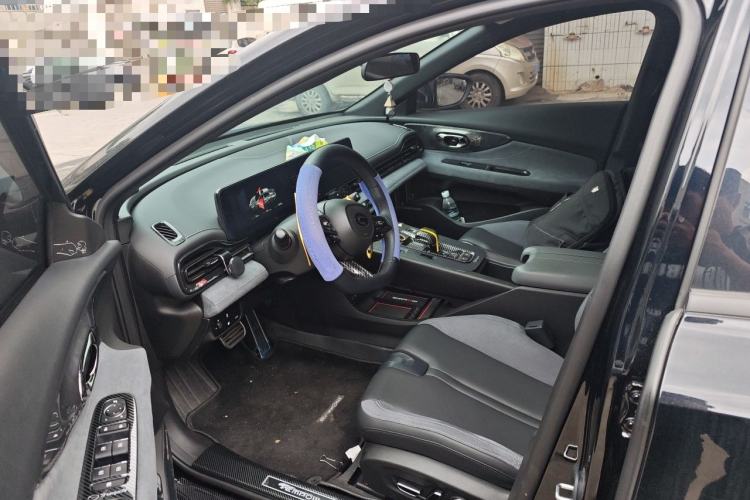 Used GAC Trumpchi EMPOW 2024 400T Automatic Yingbao R MAX Edition Driver Seat