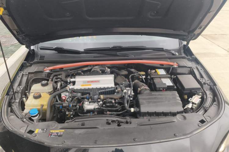 Used GAC Trumpchi EMPOW 2024 400T Automatic Yingbao R PRO Edition Engine Bay