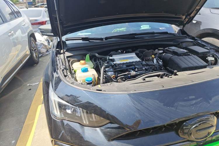 Used GAC Trumpchi EMPOW 2024 270T DCT Yingbao R-Style Edition Engine Bay Right