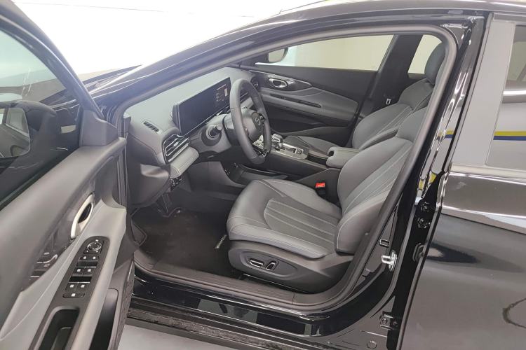 Used GAC Trumpchi EMPOW 2024 270T DCT Yingbao S Edition Left Front Seat