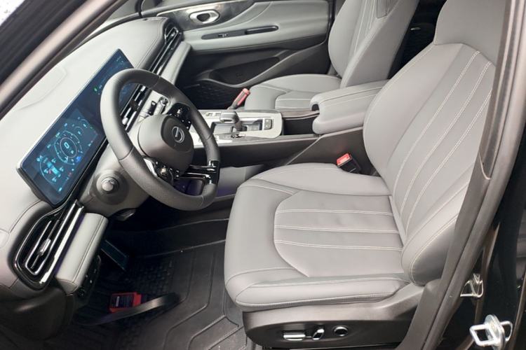 Used GAC Trumpchi EMPOW 2024 270T DCT Yingbao R-Style Edition Left Front Seat