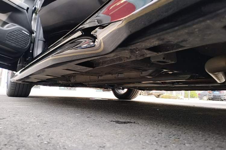 Used GAC Trumpchi EMPOW 2024 270T DCT Yingbao R-Style Edition Left Side Sill