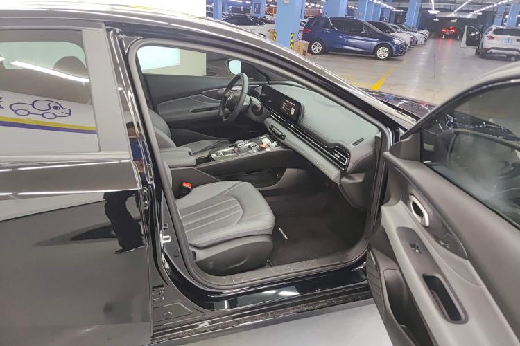 Used GAC Trumpchi EMPOW 2024 270T DCT Yingbao S Edition Right Front Seat