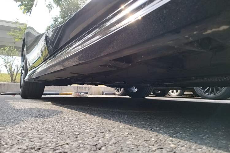 Used GAC Trumpchi EMPOW 2024 270T DCT Yingbao R-Style Edition Right Side Sill