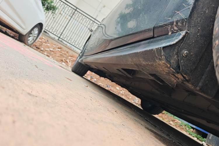 Used GAC Trumpchi EMPOW 2024 270T DCT Yingbao R-Style Edition Right Side Sill