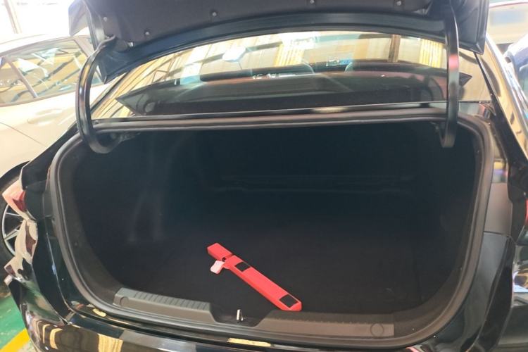 Used GAC Trumpchi EMPOW 2024 400T Automatic Yingbao R PRO Edition Trunk