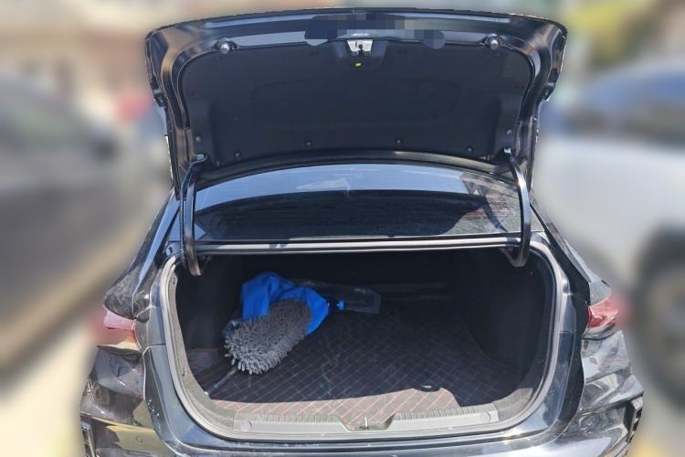 Used GAC Trumpchi EMPOW 2024 270T DCT Yingbao R-Style Edition Trunk