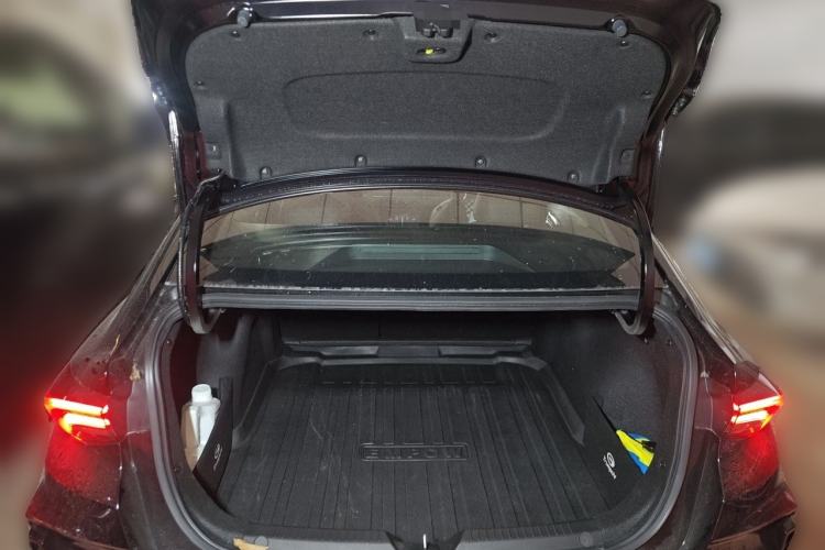 Used GAC Trumpchi EMPOW 2024 270T DCT Yingbao R-Style Edition Trunk