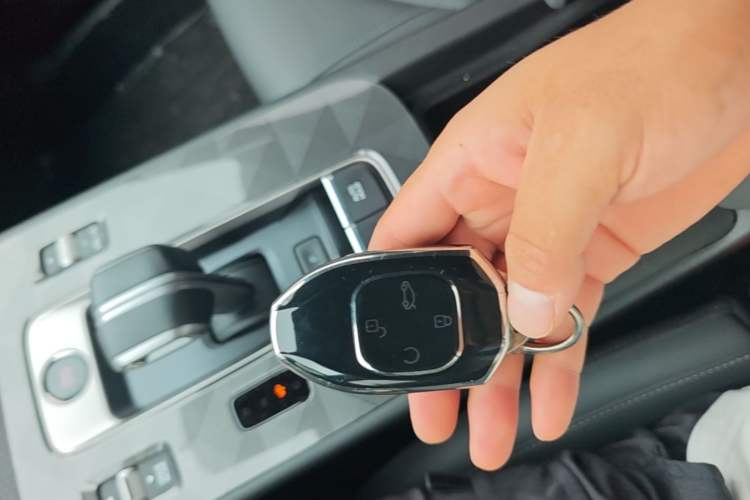 Used GAC Trumpchi EMPOW 2024 270T DCT Yingbao R-Style Edition Vehicle Key