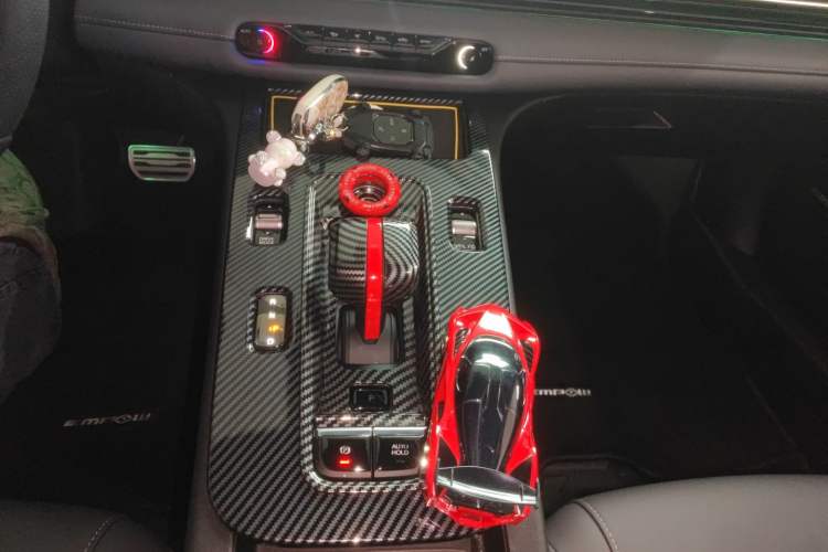 Used GAC Trumpchi EMPOW 2024 270T DCT Yingbao R-Style Edition Gear Lever