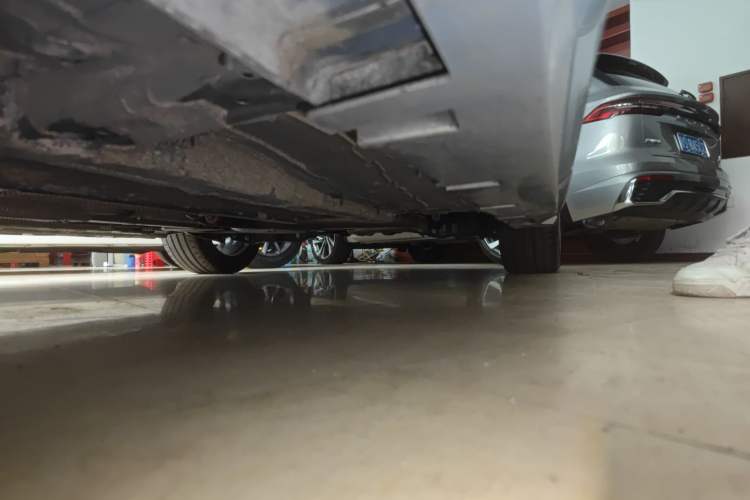 Used GAC Trumpchi EMPOW 2024 270T DCT Yingbao R-Style Edition Left Side Sill