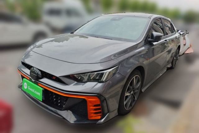 Ojetý GAC Trumpchi EMPOW 2024 270T DCT Yingbao R-Style Edition