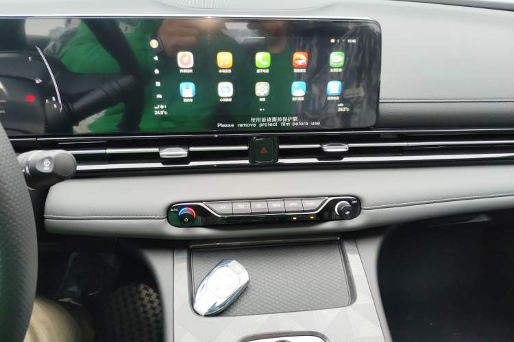 Used GAC Trumpchi EMPOW 2024 270T DCT Yingbao S Edition Audio And AC Panel