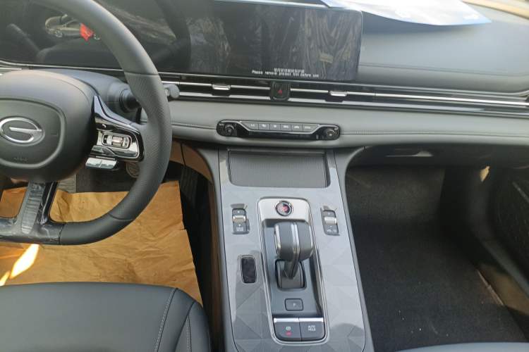 Used GAC Trumpchi EMPOW 2024 270T DCT Yingbao S Edition Audio And AC Panel