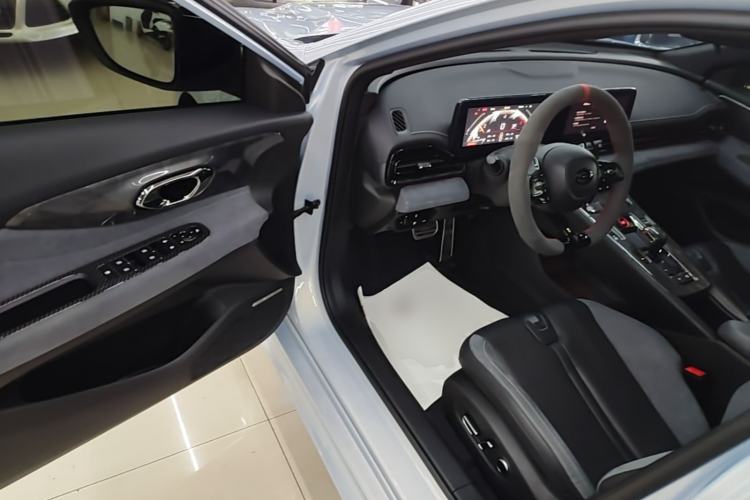 Used GAC Trumpchi EMPOW 2024 400T Automatic Yingbao R MAX Edition Driver Seat