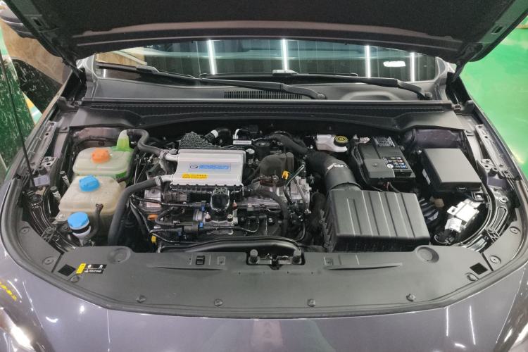 Used GAC Trumpchi EMPOW 2024 270T DCT Yingbao R-Style Edition Engine Bay