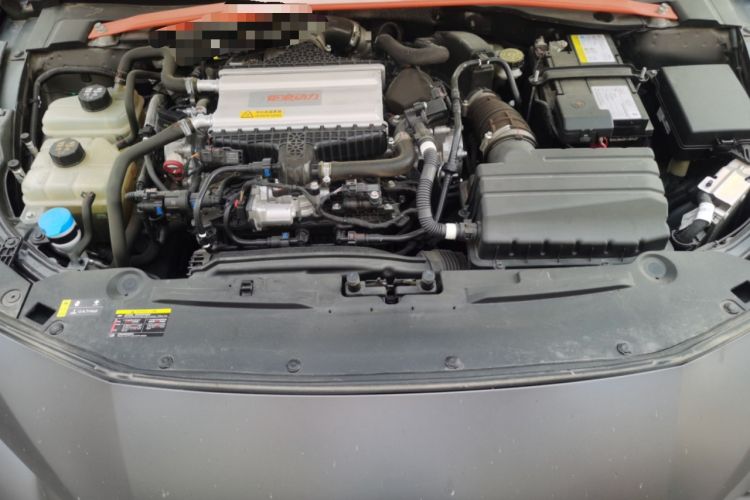 Used GAC Trumpchi EMPOW 2024 400T Automatic Yingbao R PRO Edition Engine Bay
