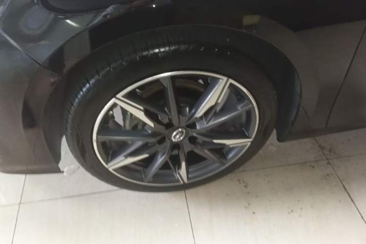 Used GAC Trumpchi EMPOW 2024 270T DCT Yingbao S Edition Exterior 2
