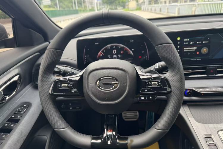 Used GAC Trumpchi EMPOW 2024 400T Automatic Yingbao R PRO Edition Interior 7