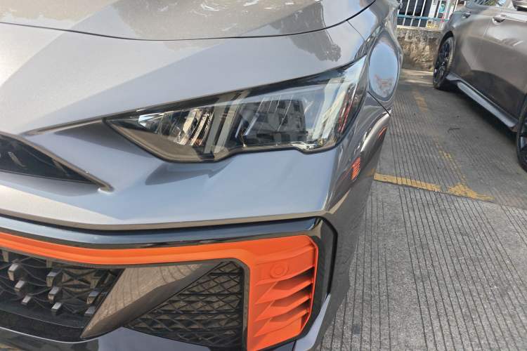 Used GAC Trumpchi EMPOW 2024 270T DCT Yingbao R-Style Edition Left Front Headlight