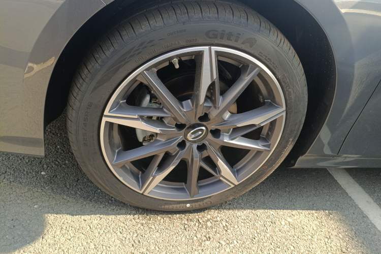 Used GAC Trumpchi EMPOW 2024 270T DCT Yingbao S Edition Left Front Wheel Hub