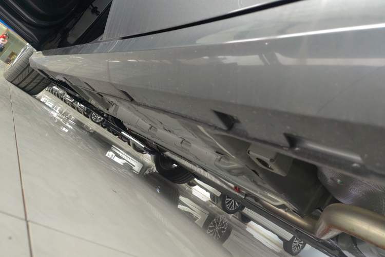Used GAC Trumpchi EMPOW 2024 270T DCT Yingbao S Edition Left Side Sill