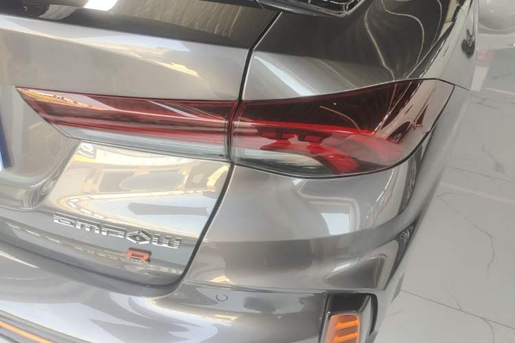 Used GAC Trumpchi EMPOW 2024 270T DCT Yingbao R-Style Edition Right Rear Taillight
