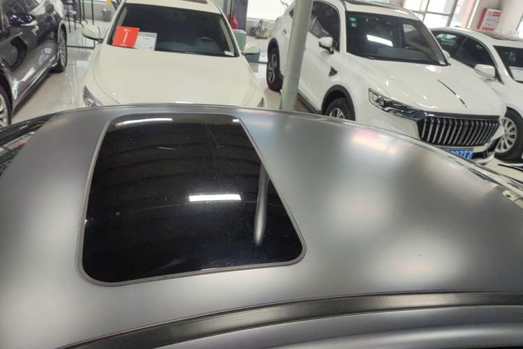 Used GAC Trumpchi EMPOW 2024 400T Automatic Yingbao R PRO Edition Roof
