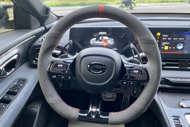 Used GAC Trumpchi EMPOW 2024 400T Automatic Yingbao R MAX Edition Steering Wheel