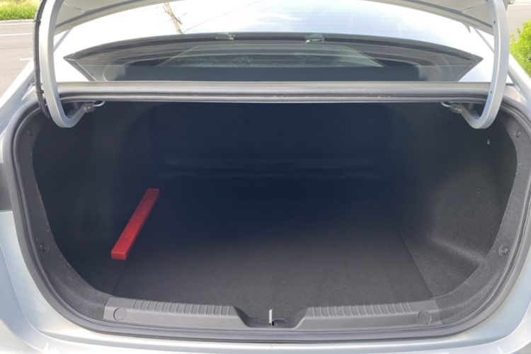 Used GAC Trumpchi EMPOW 2024 400T Automatic Yingbao R MAX Edition Trunk