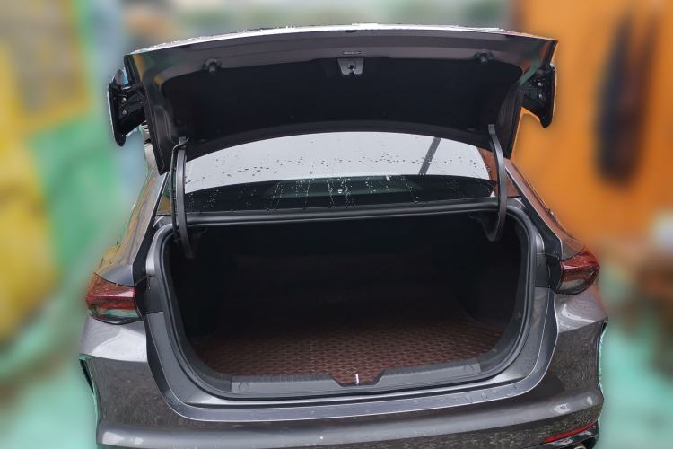 Used GAC Trumpchi EMPOW 2024 270T DCT Yingbao S Edition Trunk
